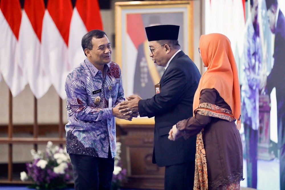Gubernur Ahmad Luthfi Kukuhkan Buyung Wiromo Kepala BPKP Jateng