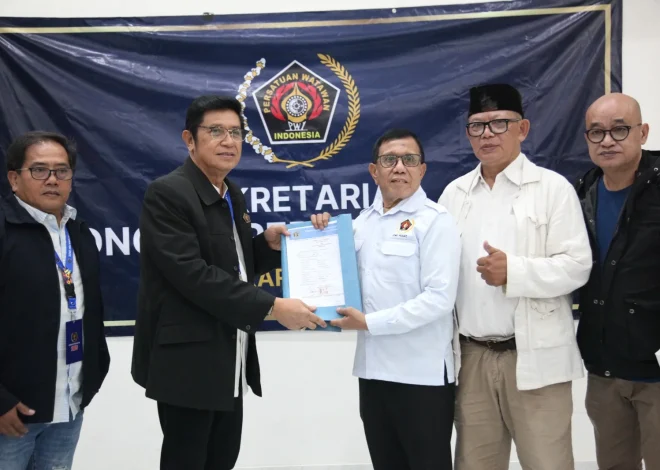 Hendry Ch Bangun Resmi Daftar Ketua PWI, Siap Satukan Organisasi di Kongres Persatuan PWI 2025 – Kutipan