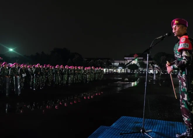 Danyon Angmor 1 Marinir Pimpin Prajurit Pasmar 1 Terjun Amankan Ibu Kota – Kutipan