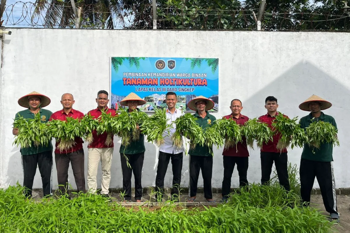 Panen Kangkung Jadi Wadah Pembinaan Kemandirian Warga Binaan – Kutipan