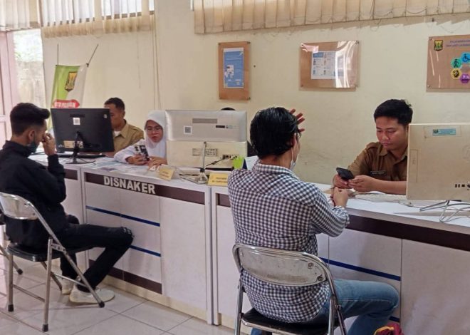 Tingkatkan Layanan Publik, Dinakertrans Kab. Sukabumi Luncurkan Platform Digital SIAPkerja