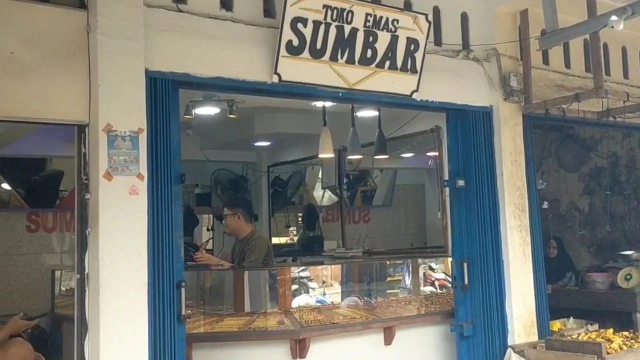 Penjual Emas di Dabo Singkep Ungkap Tren Lebaran 2026, Warga Ramai Jual Emas untuk Kebutuhan – capacitaciontotalcdmx