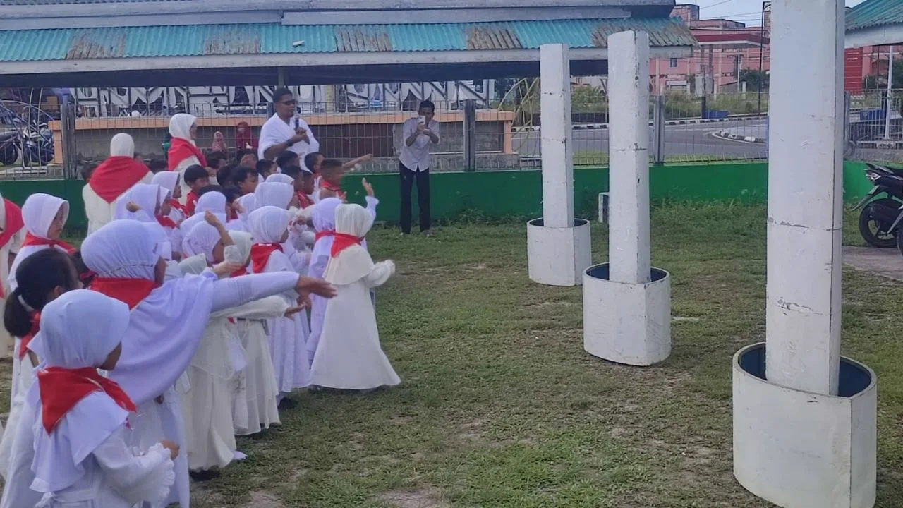 Serunya Manasik Haji TK di Singkep, 107 Anak Pakai Ihram dan Praktik Ibadah Haji di Masjid – capacitaciontotalcdmx
